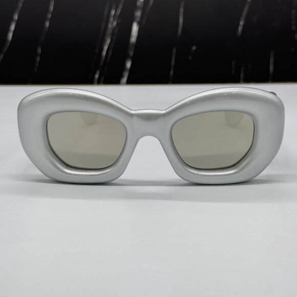 NEW LW40117I 20C LOEWE SILVER UNISEX LOEWE SUNGLASSES main image 11